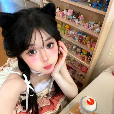 修学旅行时被分进了合不来的组