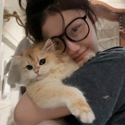 黑暗笼罩她七年